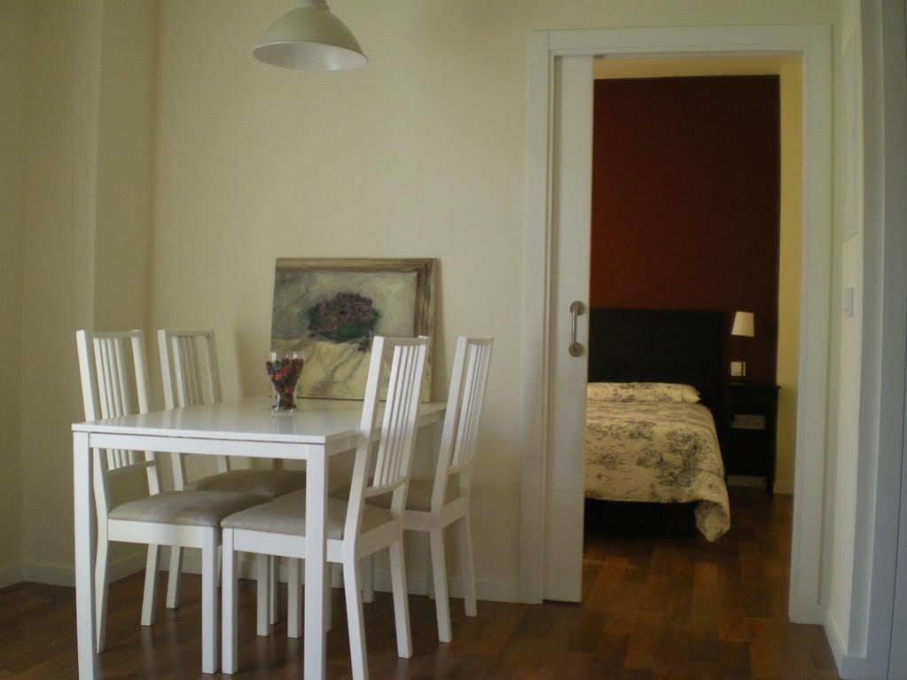 Apartamentos Murallas De Sevilla מראה חיצוני תמונה